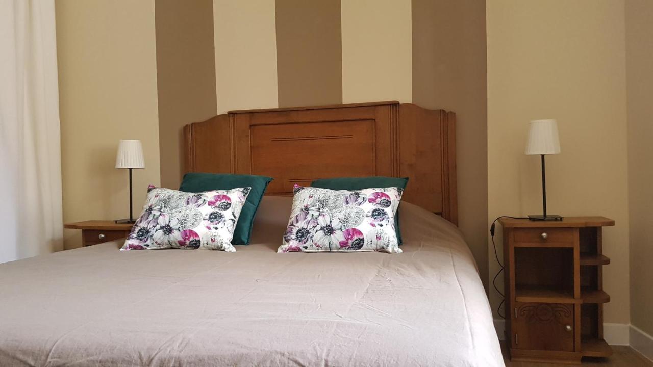 Chambres D'Hotes Du Tilleul Nanteuil-en-Vallée 外观 照片
